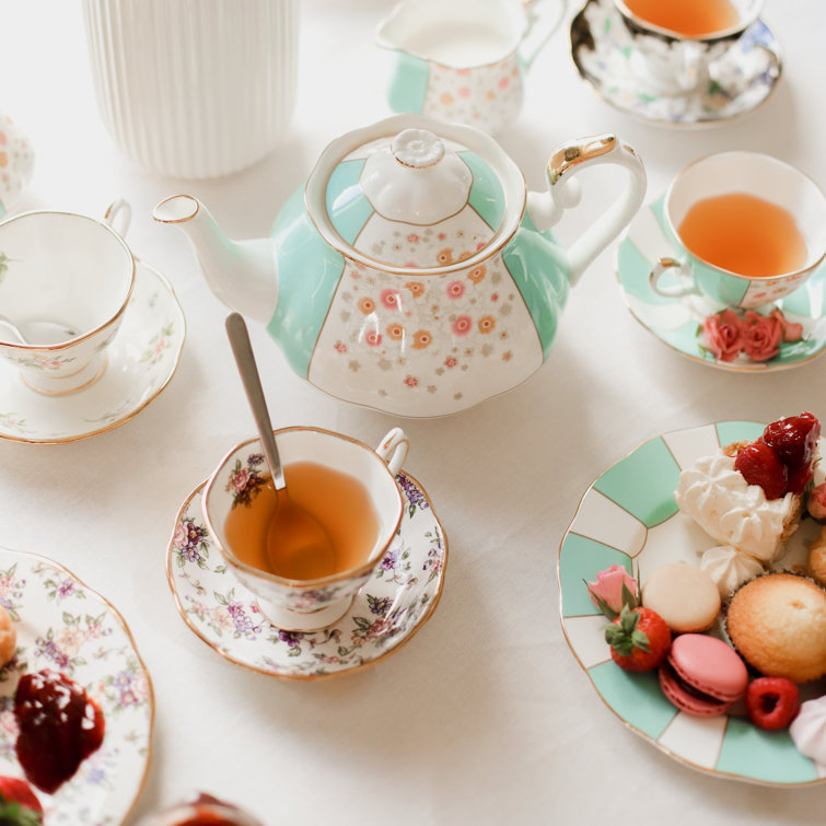 Royal Albert cups and saucers factory set